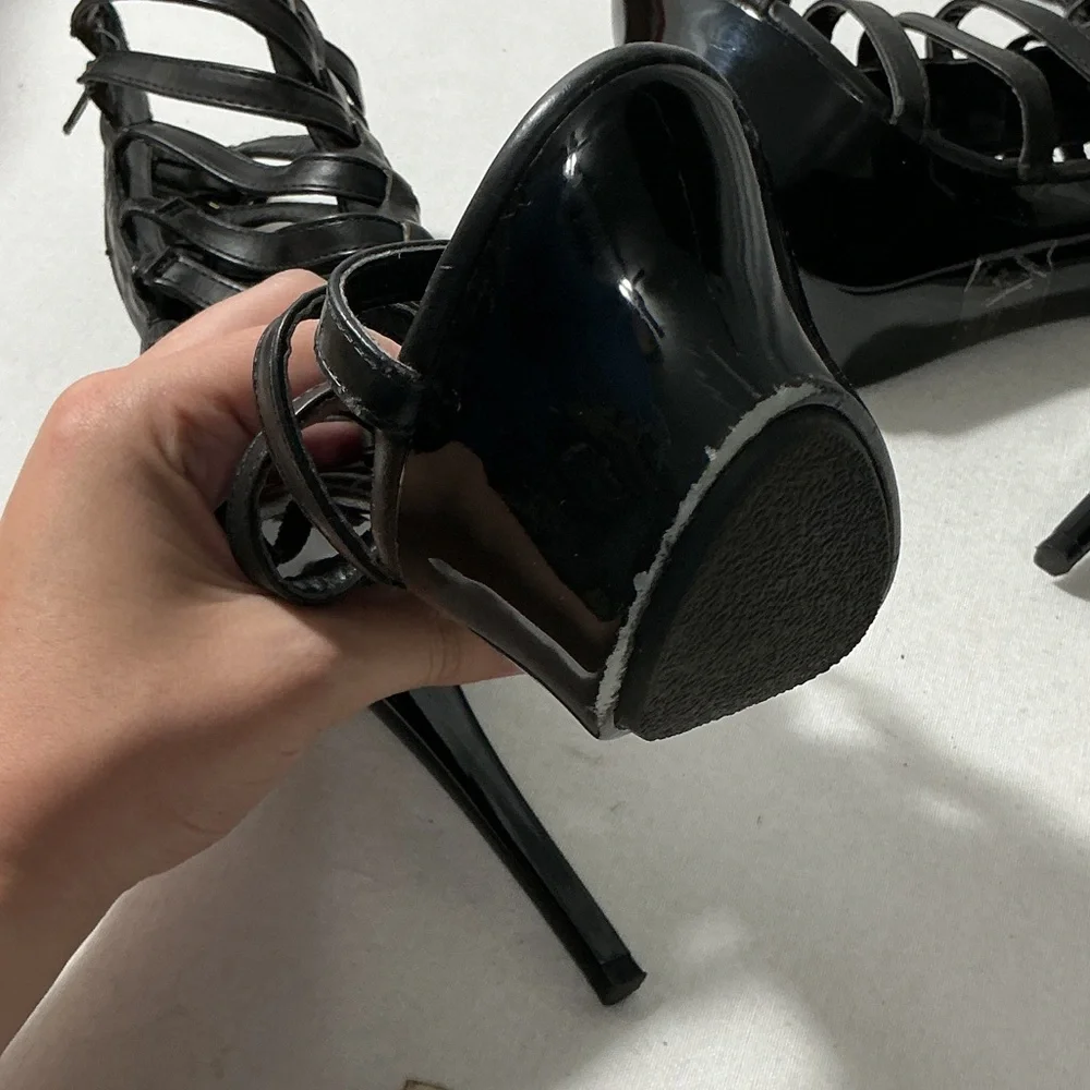FRH Black Strappy Gladiator Platform Stiletto Heels